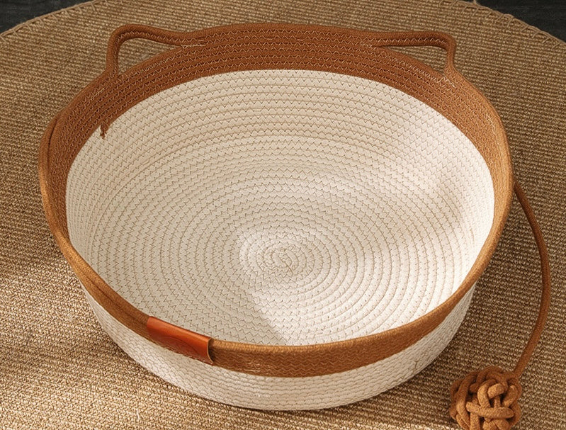 Cat Shape Bamboo Bed with Rope Ball